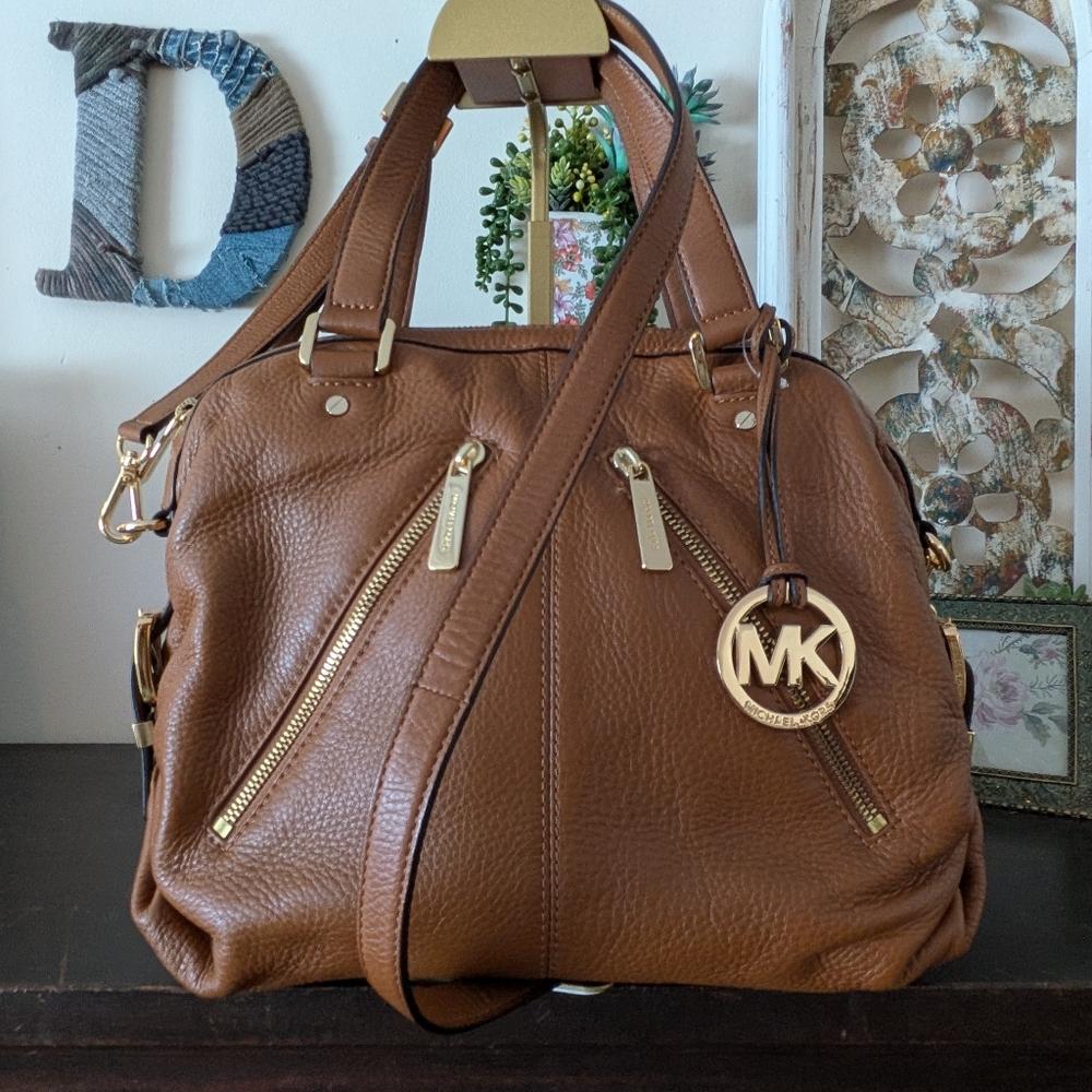 Michael Kors Portland Medium Satchel in Luggage Brown Pebbled Leather NWT
